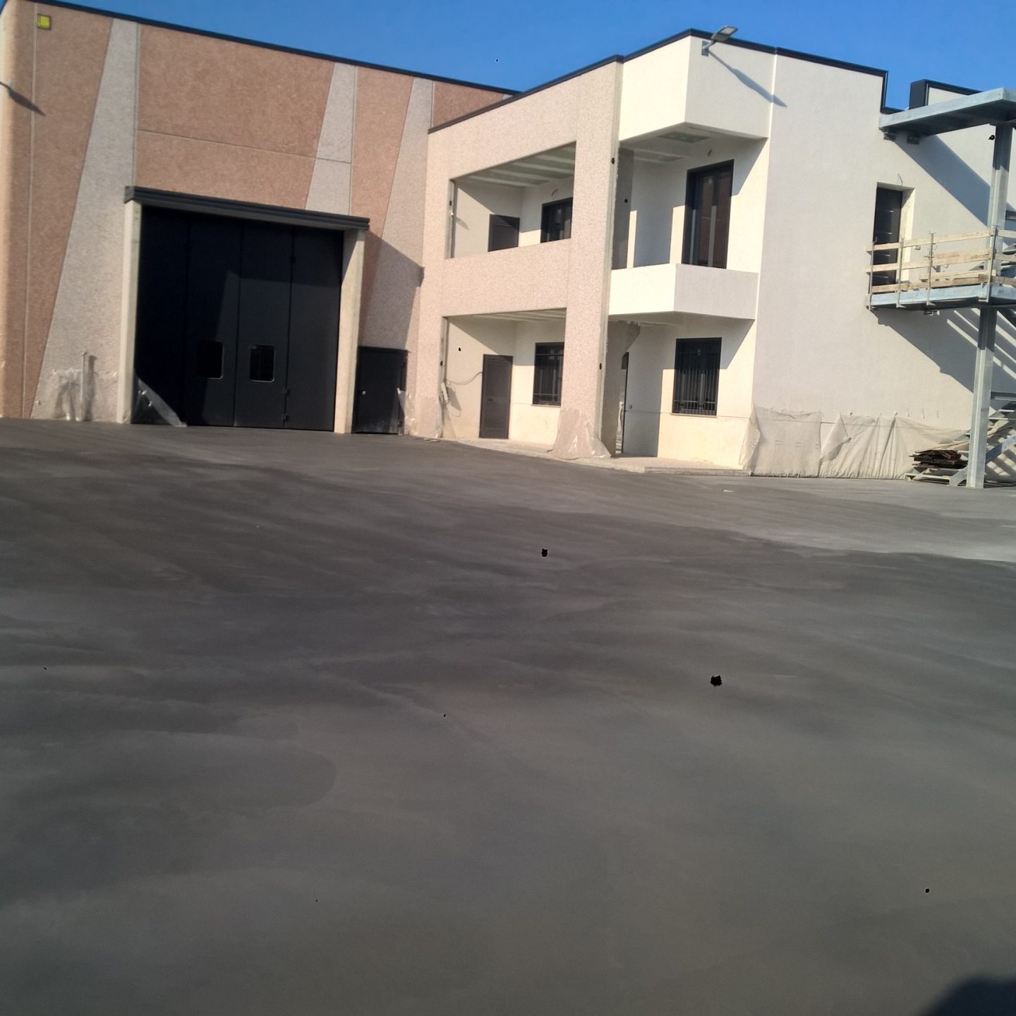 CAPANNONE INDUSTRIALE